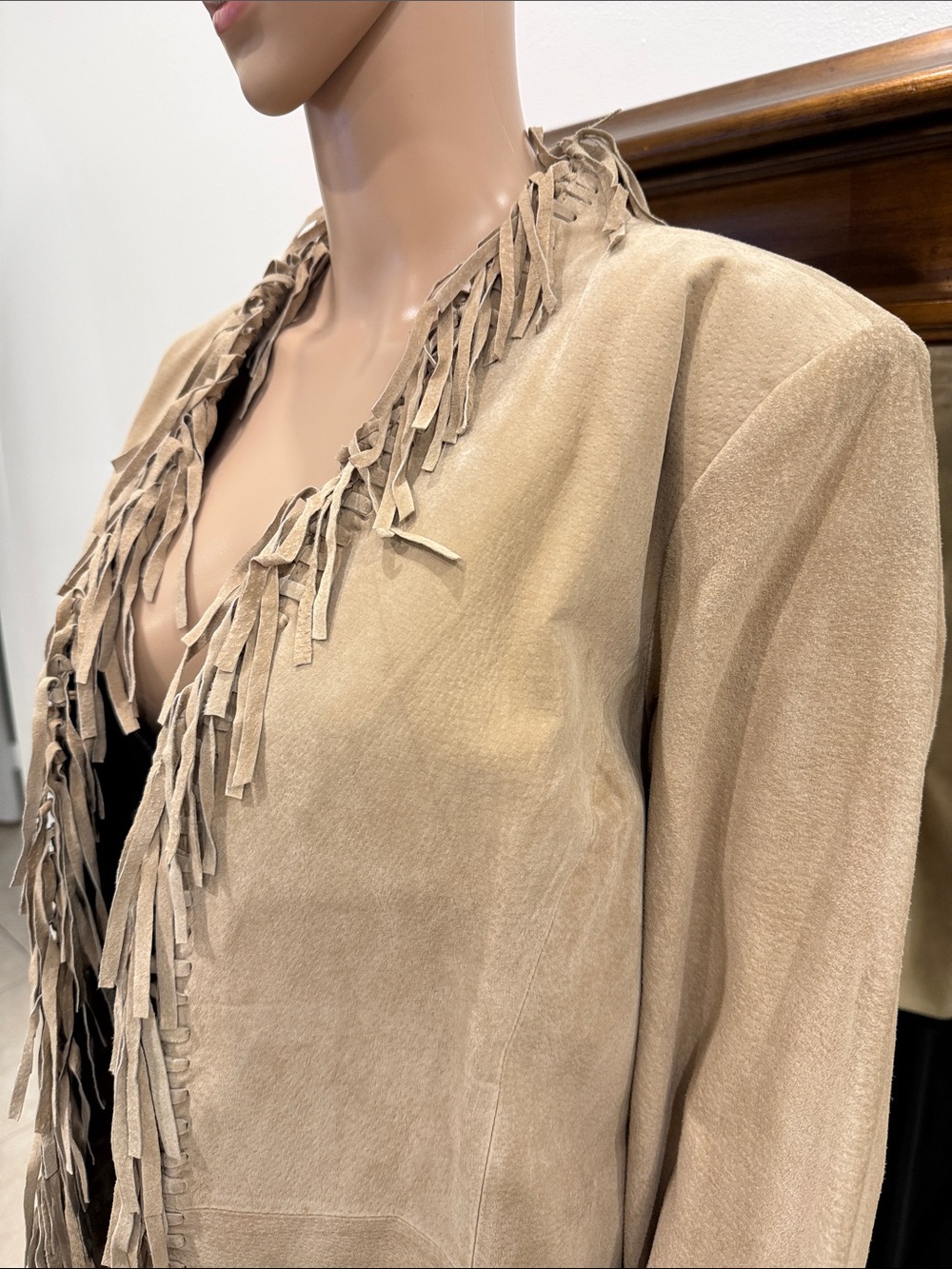 Vintage Y2K Dialogue Fringe Trim Suede Jacket Size Medium - Picture 3 of 7